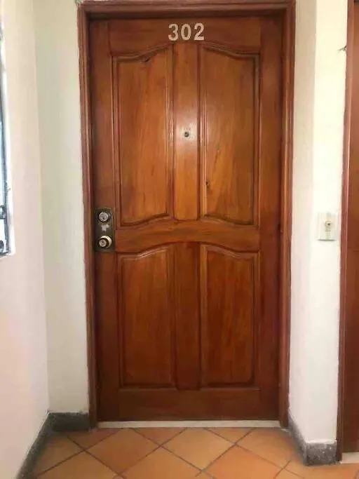 Apartment Laureles Excelente Ubicacion La 70 Estadio, Cerca Al Poblado Medellin